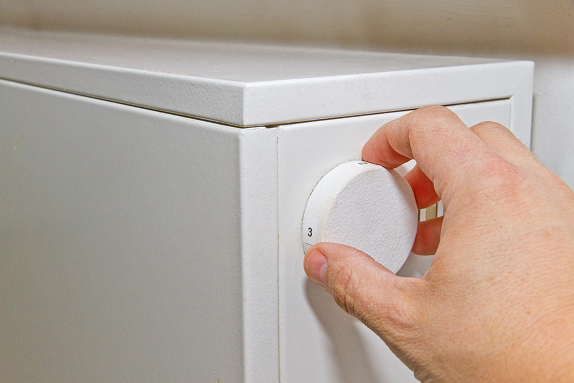 Nacht­speicher­heizung bei Elektro-Gast Installationen und Verteilerbau e.K in Vogelsberg