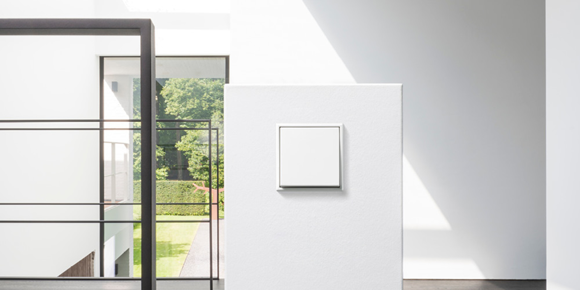 JUNG Schalterprogramme bei Elektro-Gast Installationen und Verteilerbau e.K in Vogelsberg