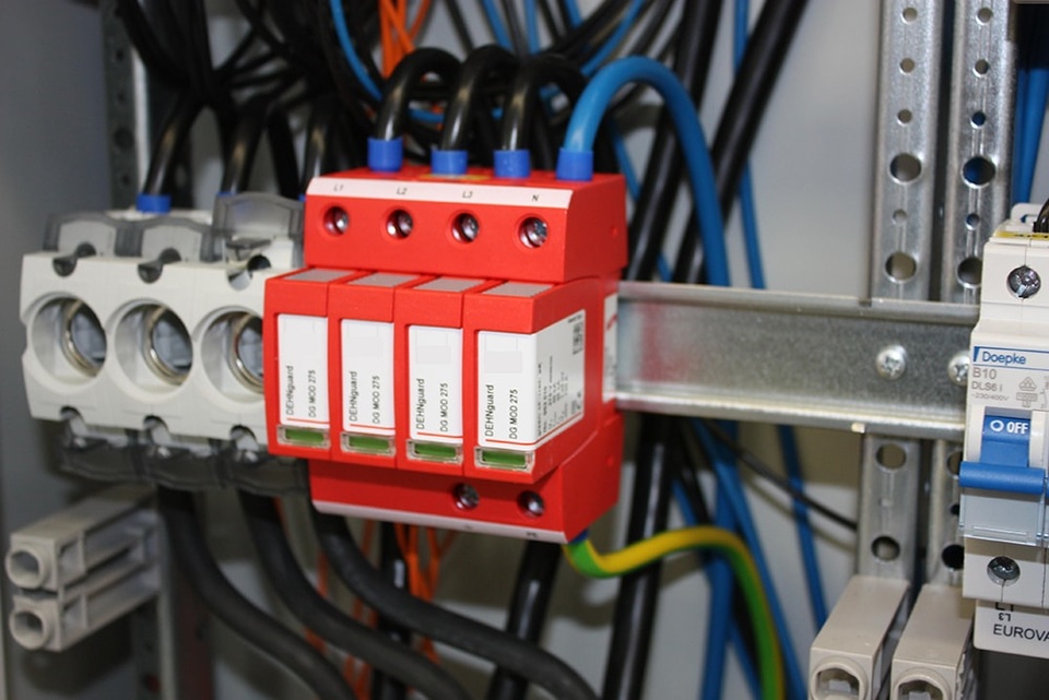 U berspannungsschutz bei Elektro-Gast Installationen und Verteilerbau e.K in Vogelsberg